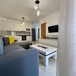 Sunflower Terraces Apartament Saranda