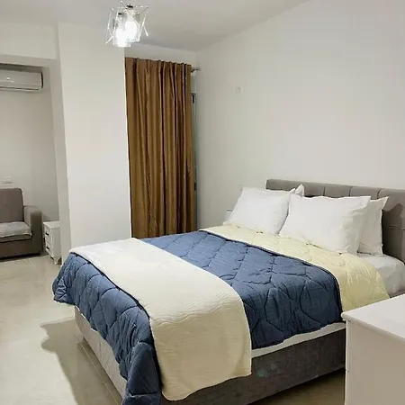 Sunflower Terraces Apartment Sarande