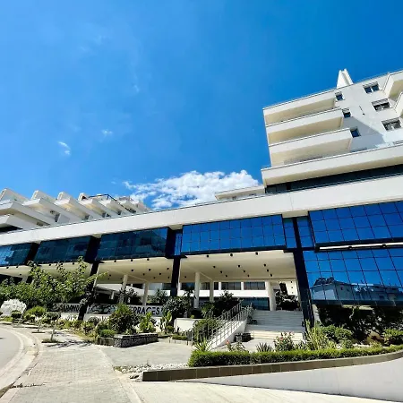 Sunflower Terraces Apartment
