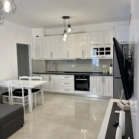 Apartment Sunflower Terraces Sarande