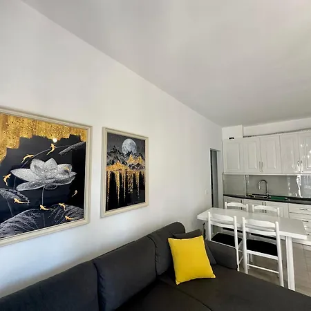 Sunflower Terraces Apartament Saranda