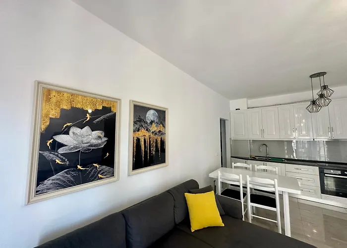 Sunflower Terraces 公寓 Sarandë